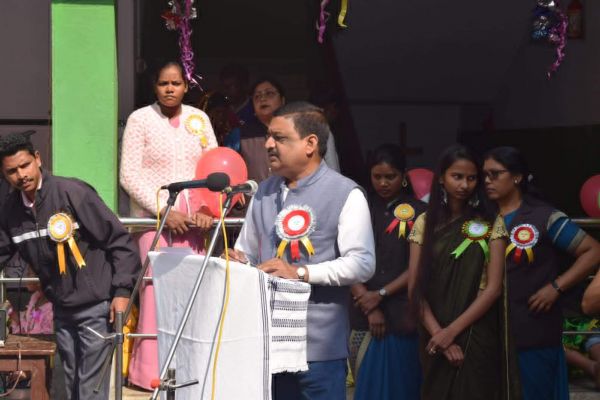 मिशन की संस्थाओं ने शिक्षा-स्वास्थ्य के क्षेत्र में महत्वपूर्ण सेवा कार्य किए-अजय बंसल