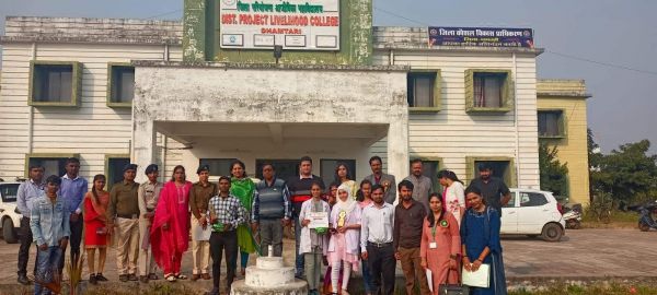 पर्यावरण संरक्षण पर प्रहलाद, मेंटल हेल्थ में यामिनी, चित्रकला में देवांशु प्रथम