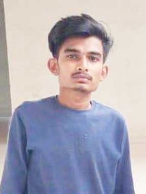 प्रतिबंधित नशीली कफ सिरप के साथ आरोपी अमान उल्ला उर्फ अमान खान गिरफ्तार