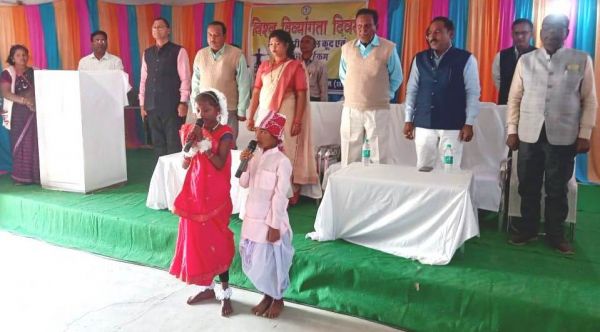 दिव्यांग छात्र-छात्राओं के लिए स्पर्धाएं, विजेता पुरस्कृत