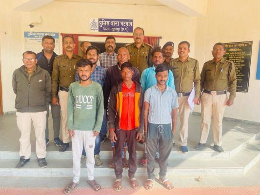 3 स्थाई वारंटी गिरफ्तार, 5 की गिरफ्तारी वारंट तामिल