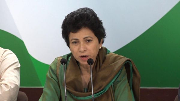 शैलजा नई प्रभारी 15 को आ सकती  हैं, पांच वर्ष बाद हटाए गए पुनिया