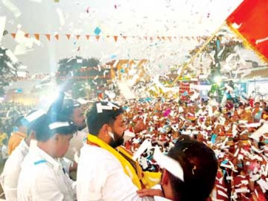 हर हर महादेव के जयकारो से गूँजा चरौदा