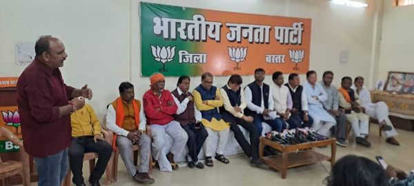 कांग्रेस ने किया आदिवासियों का अपमान- कश्यप