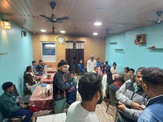 छत्तीसगढिय़ा ओलंपिक में शामिल होने आए खिलाडिय़ों को मिला कच्चा खाना