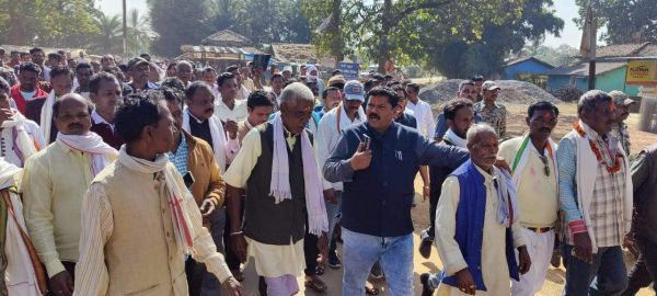 नवीन धान खरीदी केंद्र बड़ेओड़ागांव का विधायक ने किया उद्घाटन, ग्रामीणों ने जताया आभार
