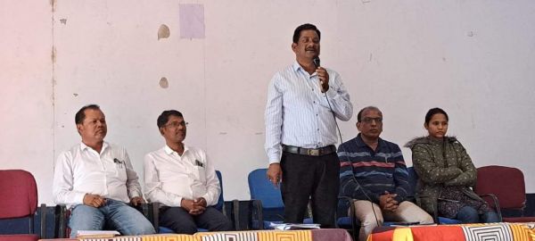 रीड एलांग की 1000 कहानियों से नौनिहालों का बढ़ेगा भाषाई ज्ञान             