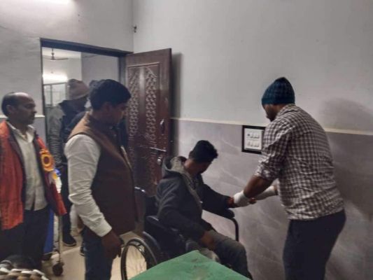 वाहन की ठोकर से मोटरसाइकिल सवार की मौत, एक गंभीर