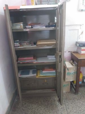 टॉकीज में आलमारी का लॉकर तोडक़र नगदी पार