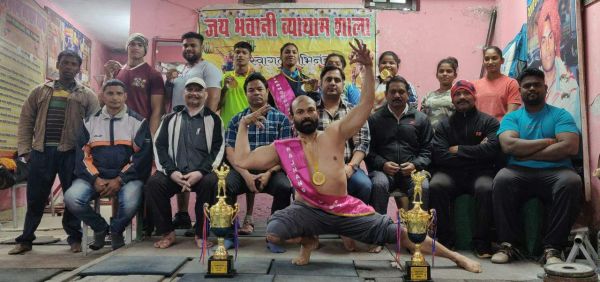 मिस्टर राजनांदगांव बने त्रिलोक