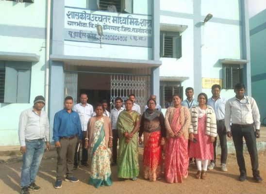 आयोग सदस्य गजभिये ने  किया शालाओं का निरीक्षण शिकायतों का निराकरण करने निर्देश