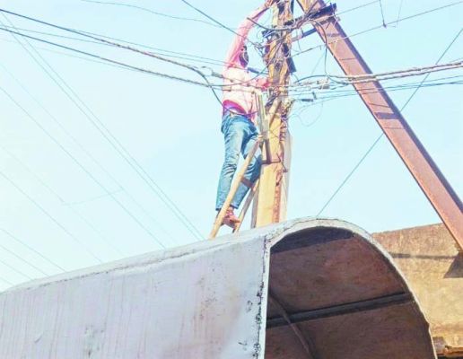 167 बकायेदारों की काटी बिजली