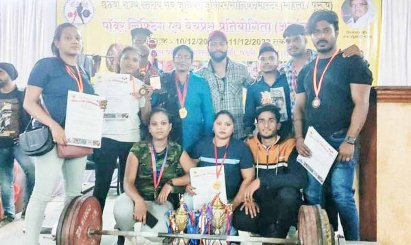  नवगठित एमसीबी के खिलाडिय़ों का पावरलिफ्टिंग में  उत्कृष्ट प्रदर्शन