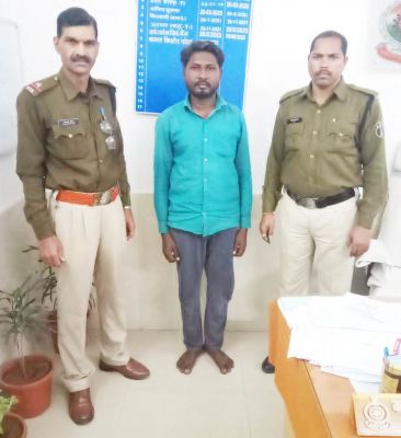 दोस्त ने हत्या कर खेत में फेंकी थी लाश, बंदी