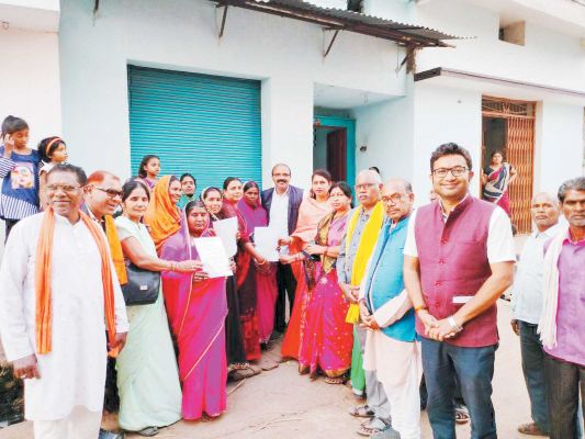 मोर आवास, मोर अधिकार कार्यक्रम, भाजपा कार्यकर्ता पहुंच रहे गांव-गांव
