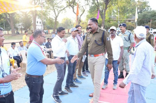 खिलाडिय़ों का एसपी ने बढ़ाया मनोबल