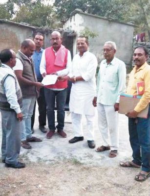   उप संचालक कार्यालय में पंजीयन की मांग, ज्ञापन 