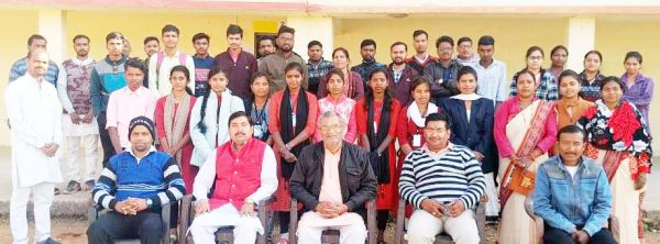 सशिमं उमावि बलरामपुर में पूर्व छात्र सम्मेलन