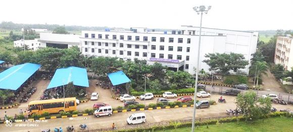 मेकाज के डॉक्टरों ने दिखाई ईमानदारी, जवान के लौटाए पैसे