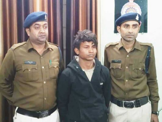 टॉकीज में चोरी, आरोपी एमपी से गिरफ्तार, साथी फरार