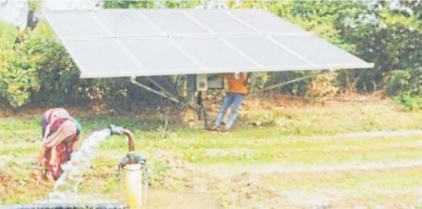 क्रेडा पोर्टल बंद, आवेदन अपलोड करने किसान लगा रहे चक्कर