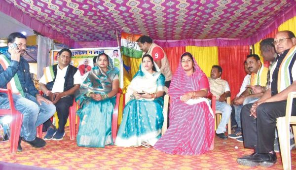 उत्साह से मनाया गौरव दिवस