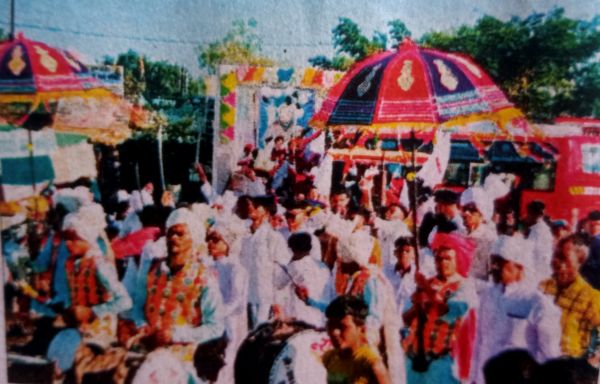 बाबा घासीदास जयंती पर निकाली शोभायात्रा, विविध कार्यक्रम