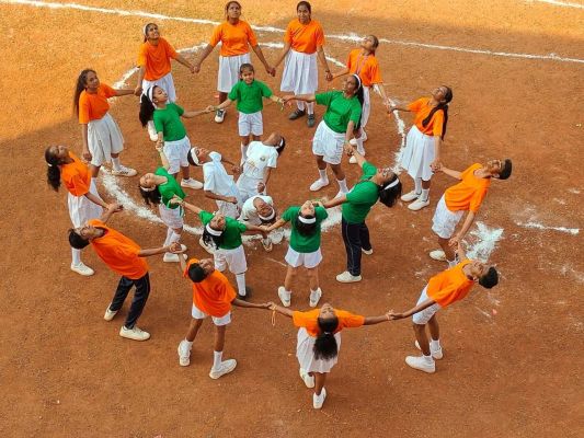 केन्द्रीय विद्यालय में वार्षिक खेल उत्सव