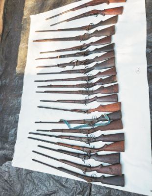 गढ़चिरौली में पखवाड़ेभर के भीतर 68 भरमार बंदूक ग्रामीणों ने किए जमा