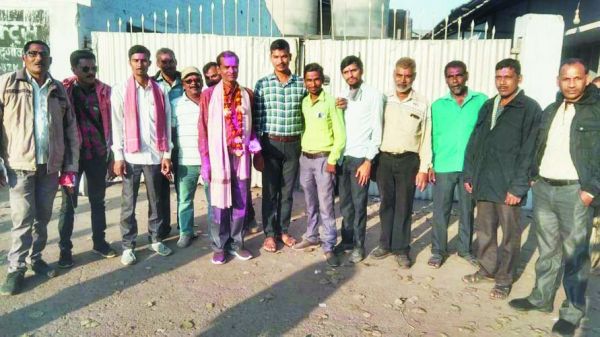 सेवानिवृत्त पर रामेश्वर को दी विदाई