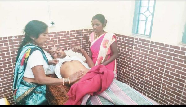 सडक़ हादसे में युवक गंभीर