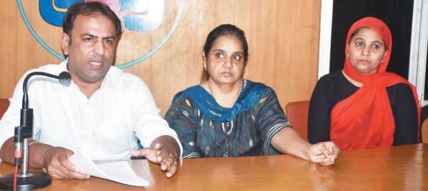 एक ही जमीन को दो बार बेचा, पीडि़त ने पुलिस में की शिकायत