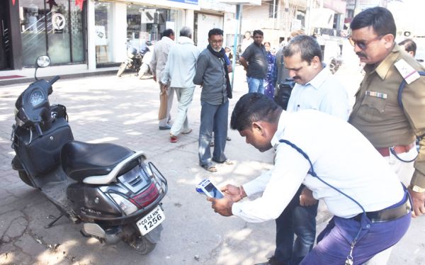 ई- चालान से हो रही कार्रवाई, तीन दिनों में 5 सौ वाहन चालक फंसे