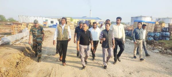  इथेनॉल उद्योग का निर्माण कार्य लगभग 80 फीसदी  पूरा कलेक्टर ने निर्माण कार्यों में और तेजी लाने के निर्देश दिए