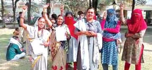 रसोइया संघ ने मांगा 9540रू. मानदेय, नहीं तो आंदोलन