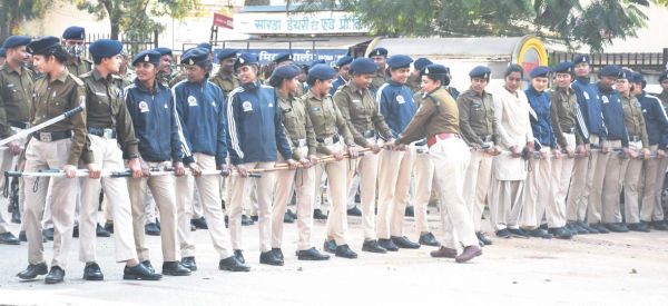 तगड़ी घेरेबंदी...