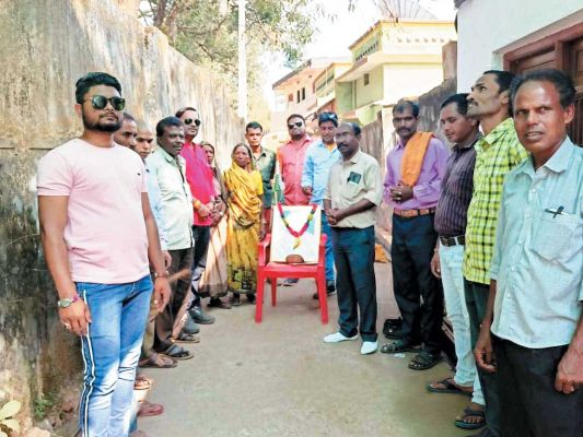 कांग्रेसियों ने मनाया पार्टी का स्थापना दिवस