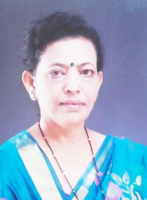 वास्तविक हितग्राहियों के हक के लिए आवाज उठाने पर चेयरमेन पद से हटाया गया - सुनीता