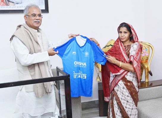 हॉकी विश्व कप के उद्घाटन समारोह के लिए सीएम को न्यौता