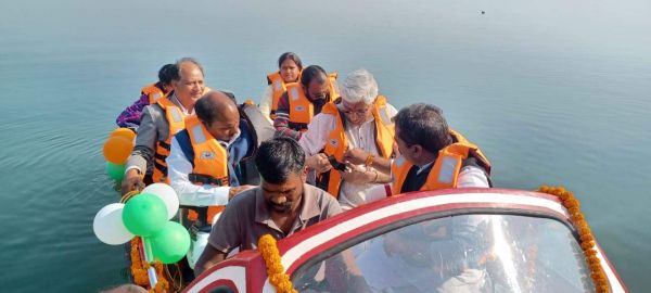 सिंहदेव ने पुल निर्माण के लिए किया भूमिपूजन