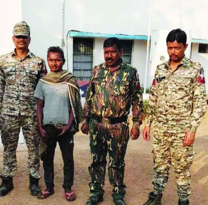पिता ने मारकर फांसी पर लटकाया था