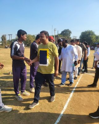 क्रिकेट स्पर्धा में सन इलेवन ने मारी बाजी