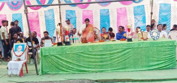 सिहावा विधायक ने किया राज्य स्तरीय प्रो कबड्डी का उद्घाटन