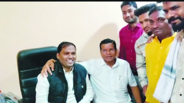 प्रदेश अध्यक्ष मरकाम का स्टेशनपारा में स्वागत