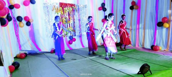 वार्षिकोत्सव पर खेलकूद व सांस्कृतिक कार्यक्रम