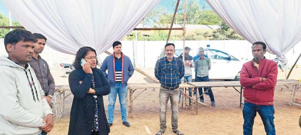 पेंटिंग प्रदर्शनी 9-10 को, कलेक्टर ने किया निरीक्षण