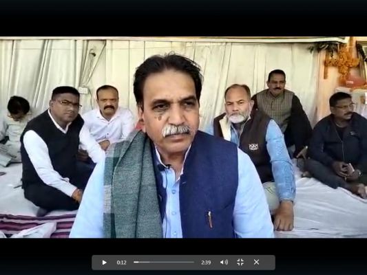 चौपाटी पर हाईकोर्ट ने 7 दिन में निगम से मांगा जवाब