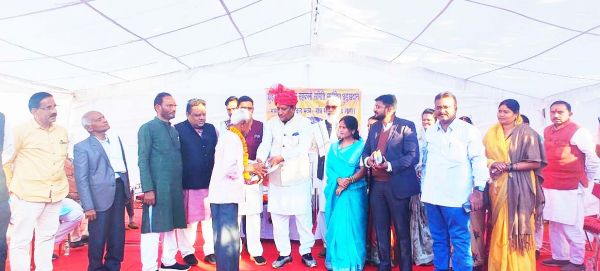 ढाई करोड़ की लागत से बनेगा भवन, बुनकर समाज में खुशी की लहर
