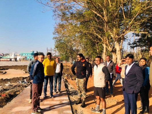 आईजी, कलेक्टर-एसपी ने किया शहीद स्मारक स्थल सहित विकास कार्यों का अवलोकन