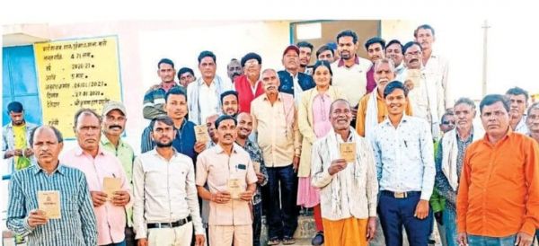 खाती का पूरा रकबा था त्रुटिपूर्ण, सुधारने में लगे 3 साल, ग्रामीणों में हर्ष